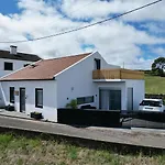Nascer Do Sol Retreat Conceicao (Sao Miguel)